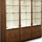 Р’РёС‚СЂРёРЅР° Drexel Heritage Vista Display Cabinet