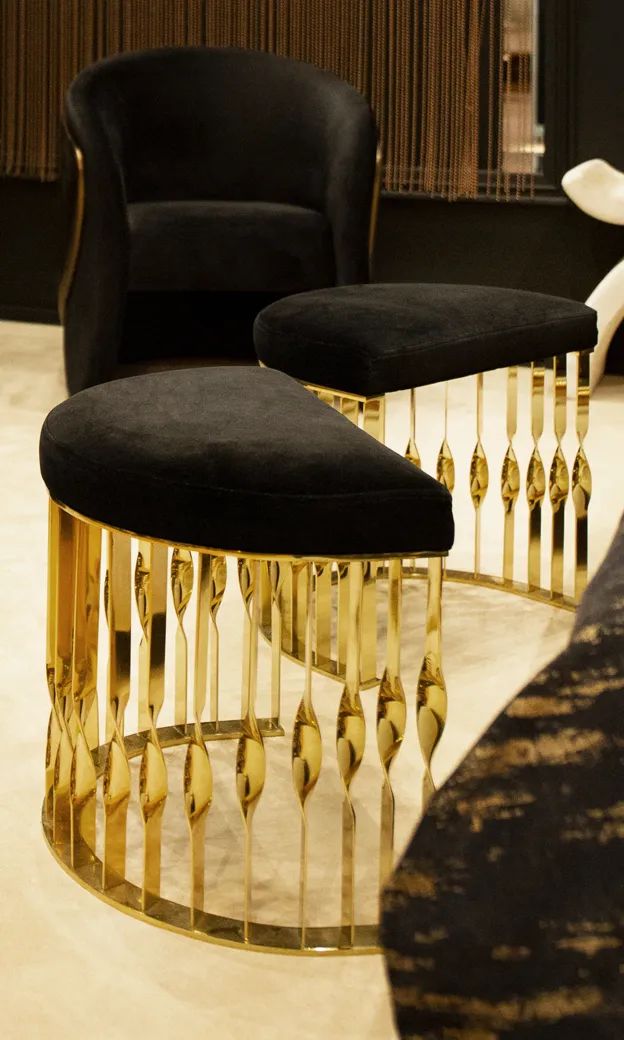 Банкетка Mandy от KOKET, дизайн Boca do Lobo