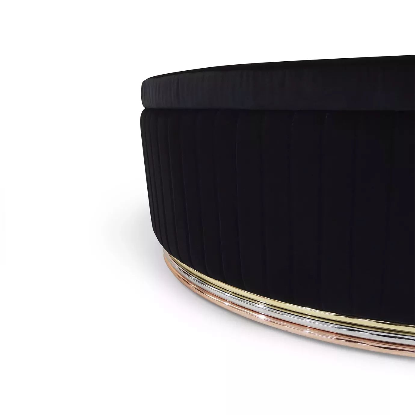 Банкетка Mia круглая от KOKET, дизайн Boca do Lobo