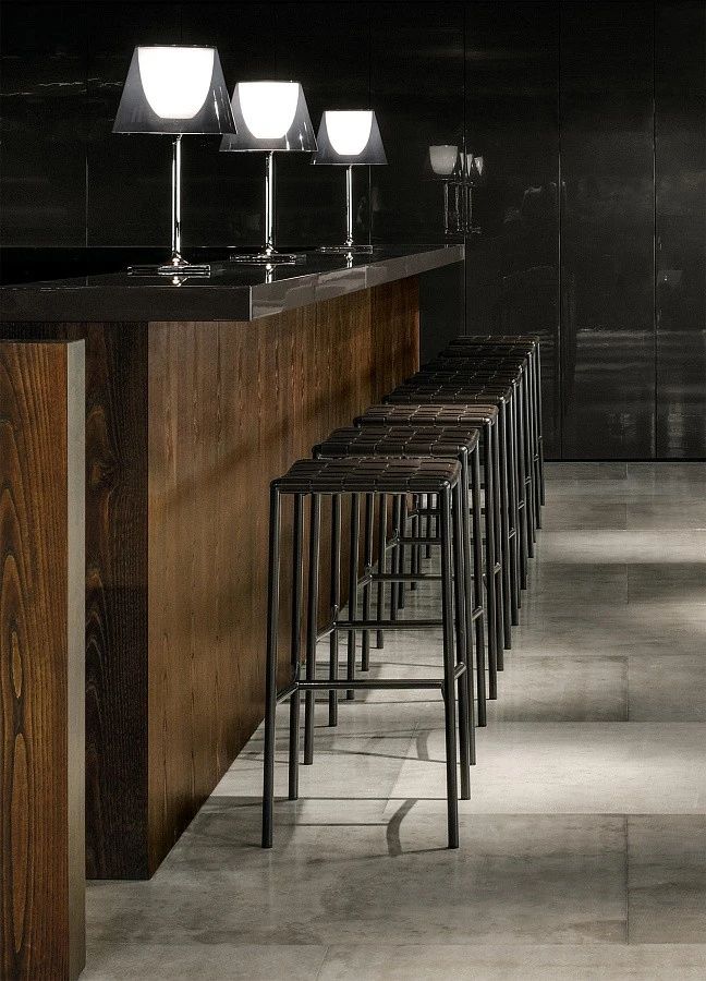 Барный стул Klasen, дизайн Minotti