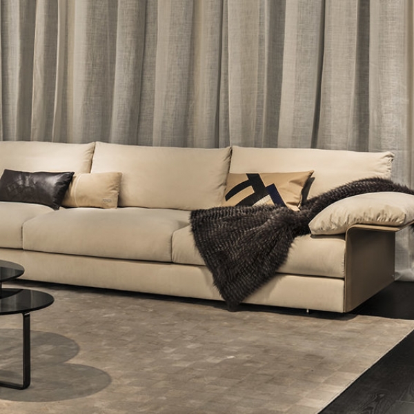 Диван Hampton Sofa, дизайн Fendi Casa