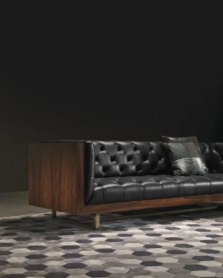 Диван Colin, дизайн Gianfranco Ferre Home