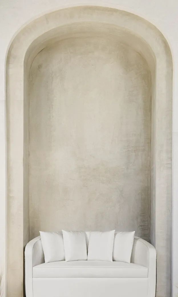 Диван Enchanted от KOKET, дизайн Boca do Lobo