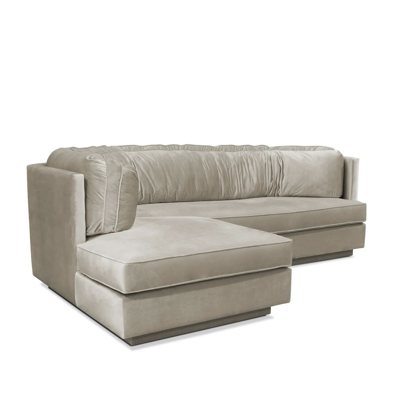 Диван Lisboa от KOKET, дизайн Boca do Lobo