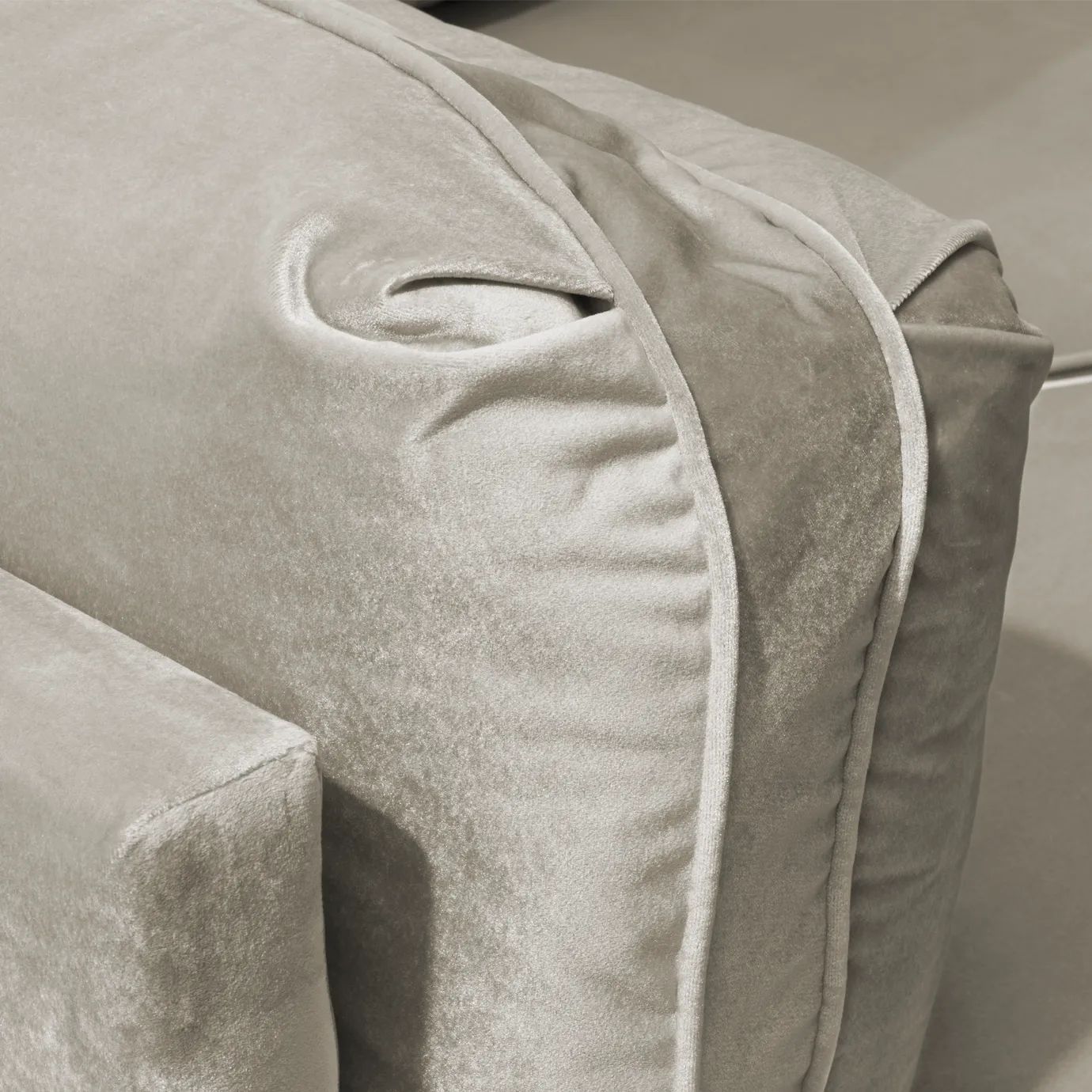 Диван Lisboa от KOKET, дизайн Boca do Lobo