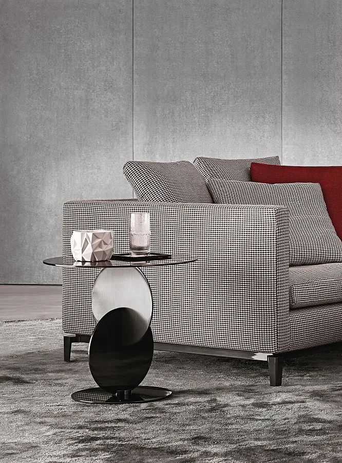 Кофейный столик Divo, дизайн Minotti