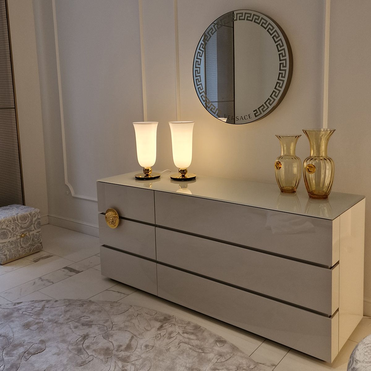 Комод Iconic Сhest of Drawers, дизайн Versace Home