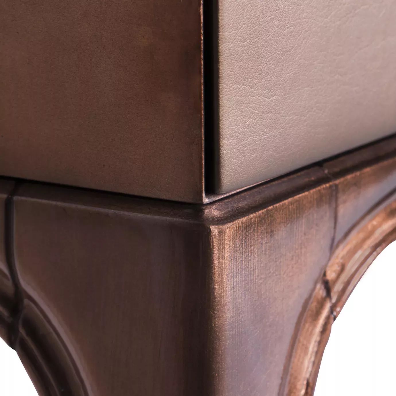 Консоль Untamed от KOKET, дизайн Boca do Lobo