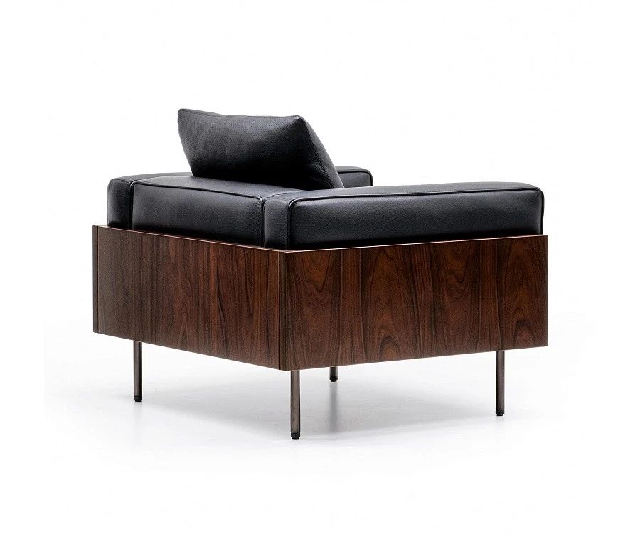 Кресло Brasilia, дизайн Minotti