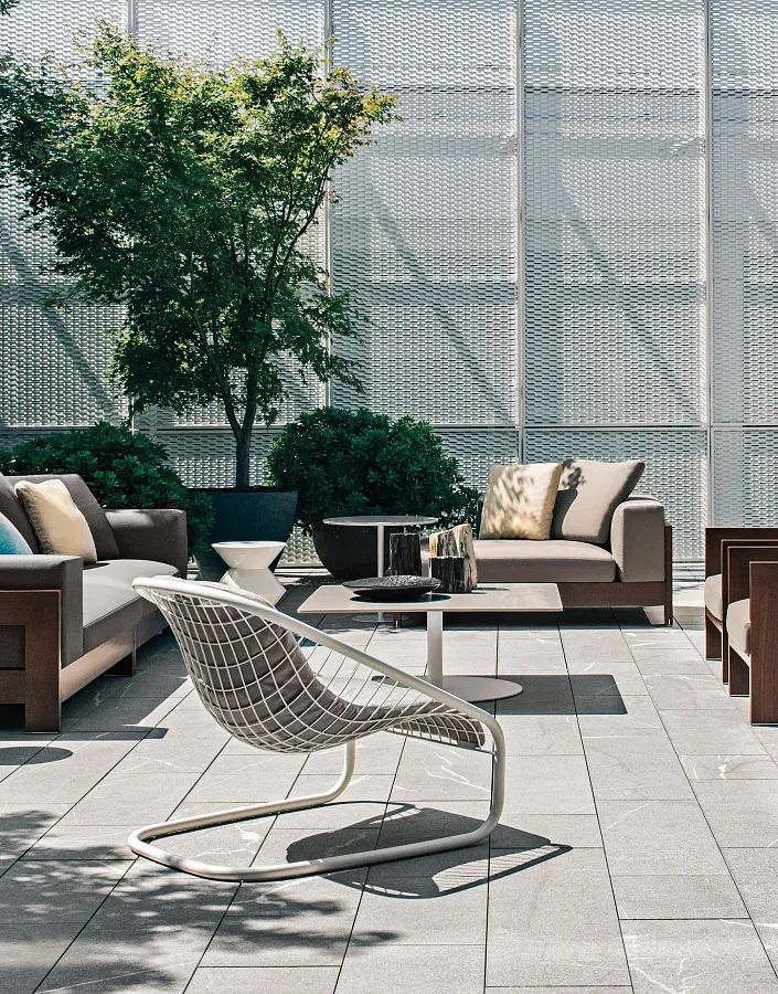 Кресло Cortina Outdoor, дизайн Minotti