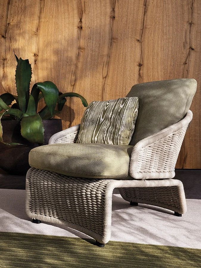 Кресло Halley Outdoor, дизайн Minotti