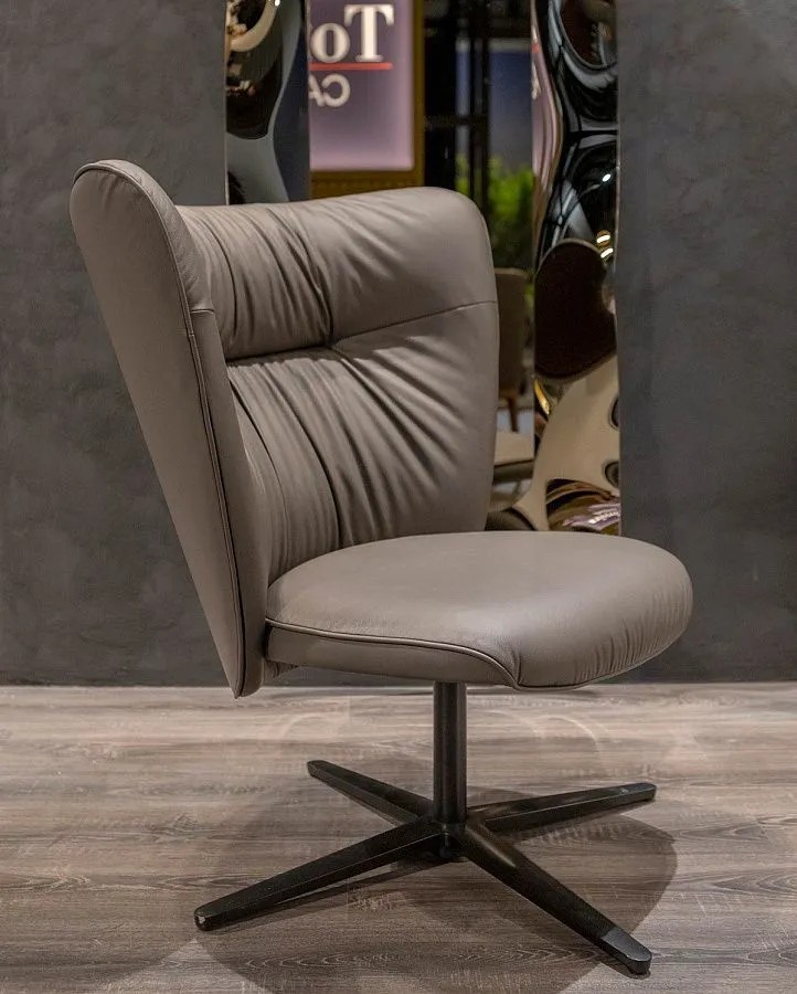Кресло Tender Lounge, дизайн фабрики Tonin Casa
