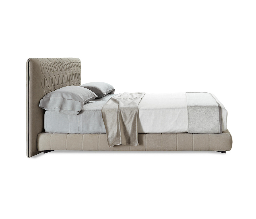 Кровать Curtis, дизайн Minotti
