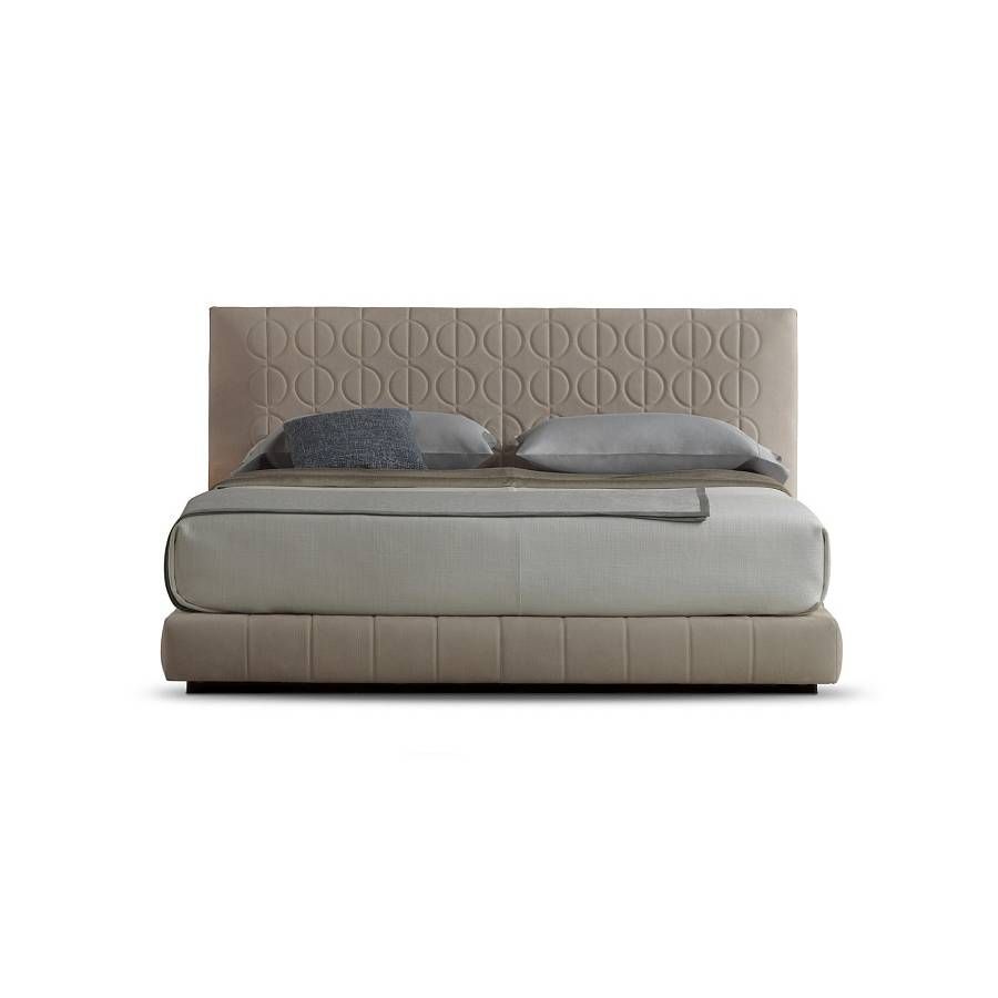 Кровать Curtis, дизайн Minotti