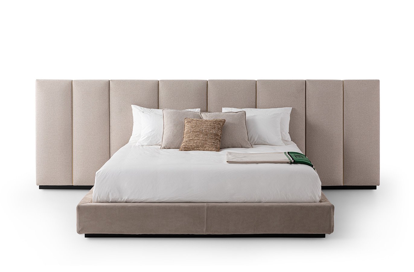 Кровать Delano Bed, дизайн Fendi Casa