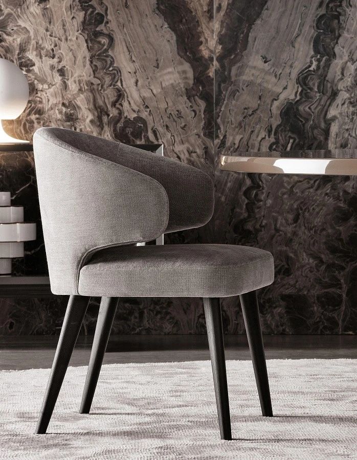 Полукресло Aston, дизайн Minotti