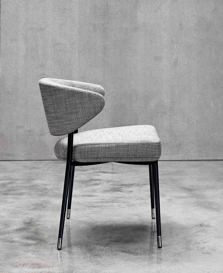Полукресло Mills, дизайн Minotti
