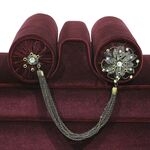 Банкетка Le-Le от KOKET, дизайн Boca do Lobo