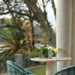 Барный стул MALAY от BRABBU, дизайн Boca do Lobo