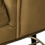 Барный стул PLUM от BRABBU, дизайн Boca do Lobo