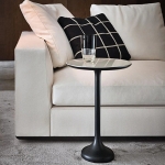 Кофейный столик Warren, дизайн Minotti