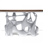 Консоль Bastei от BRABBU, дизайн Boca do Lobo