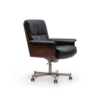 Кресло офисное Daiki Studio, дизайн Minotti