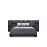 Кровать CHATEAU от BRABBU, дизайн Boca do Lobo