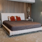 Кровать MINELLI от BRABBU, дизайн Boca do Lobo