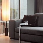 Приставной столик Nay, дизайн Minotti