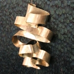 Шкаф Divine Peacock Feather от KOKET, дизайн Boca do Lobo