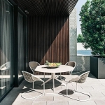 Стол Claydon Outdoor, дизайн Minotti