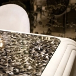 Стол Merveille от KOKET, дизайн Boca do Lobo