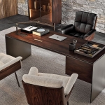 Стол письменный Carson, дизайн Minotti