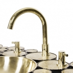 Умывальник NEWTON I от BRABBU, дизайн Boca do Lobo