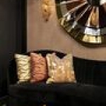 Зеркало Reve 3-Tier от KOKET, дизайн Boca do Lobo