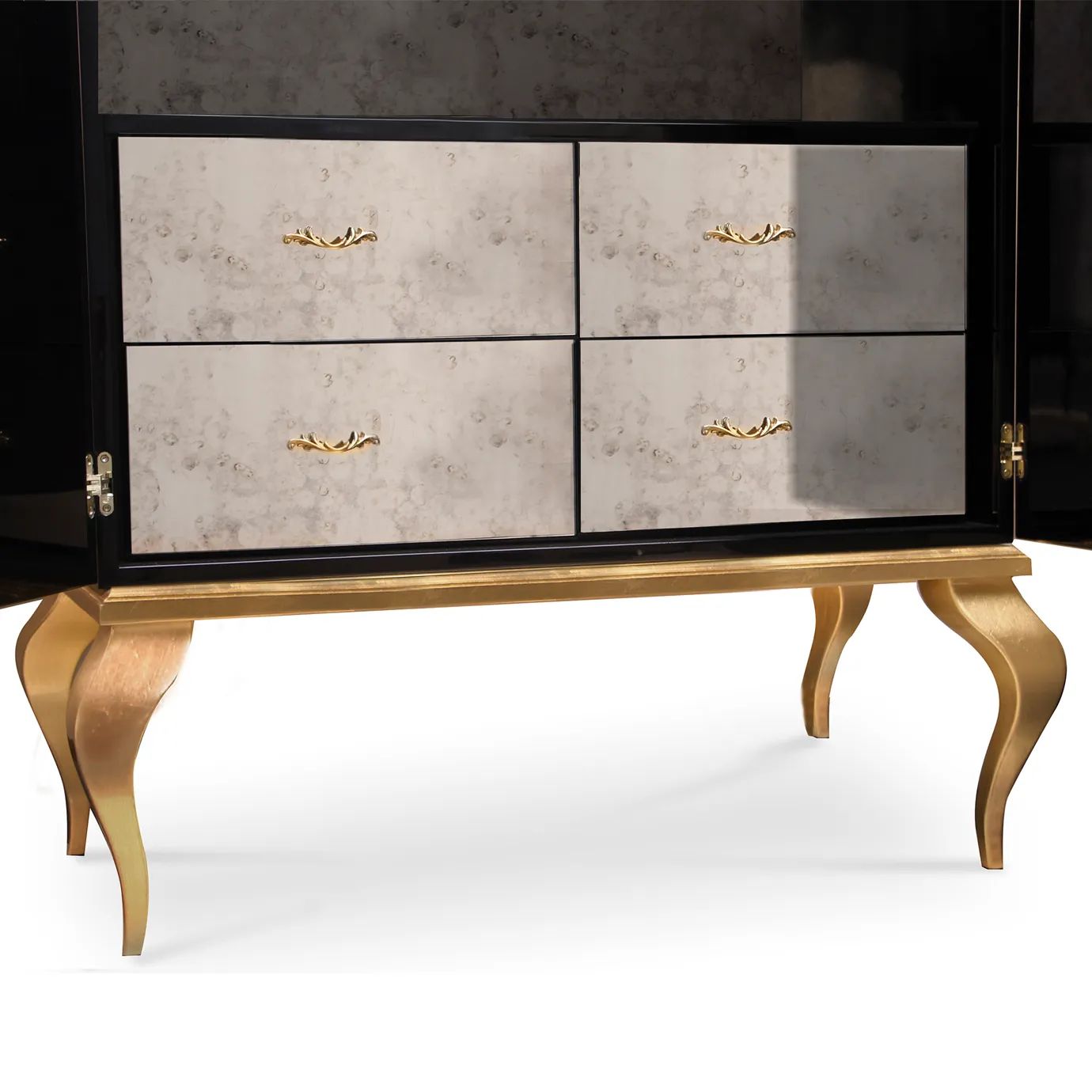 Шкаф Divine Peacock Feather от KOKET, дизайн Boca do Lobo