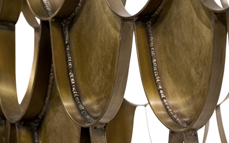 Стол обеденный KOI II от BRABBU, дизайн Boca do Lobo