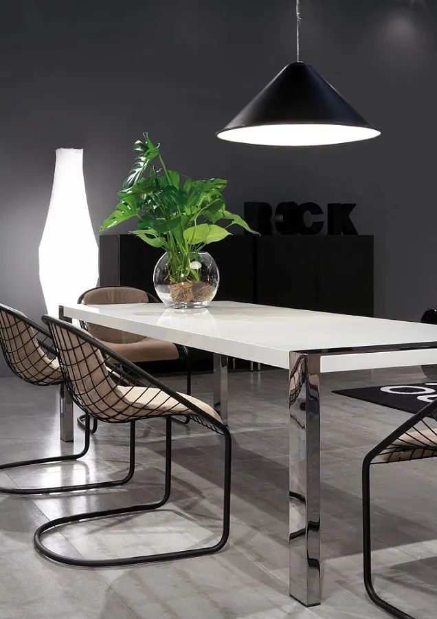 Стол обеденный Lennon, дизайн Minotti