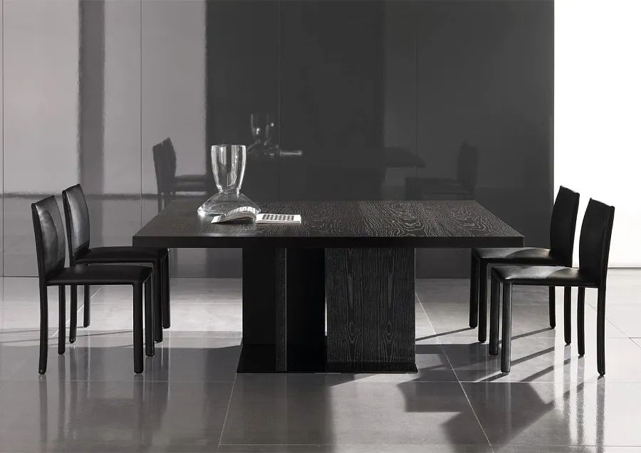 Стол обеденный Toulouse, дизайн Minotti