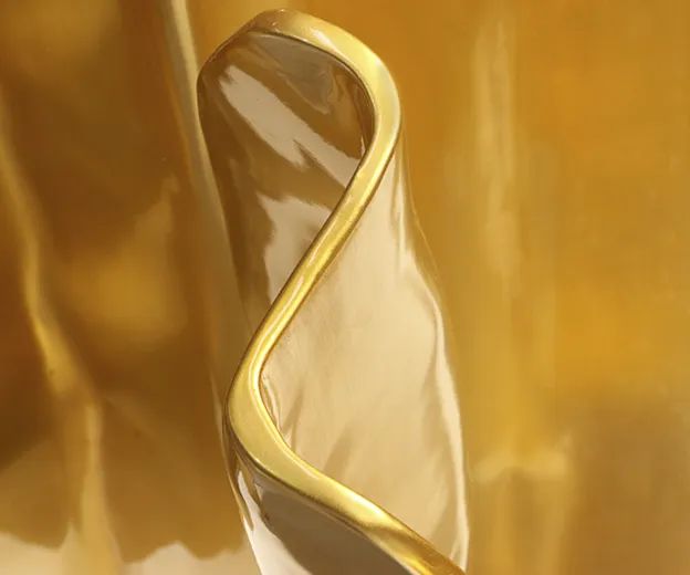 Стол Obssedia от KOKET, дизайн Boca do Lobo