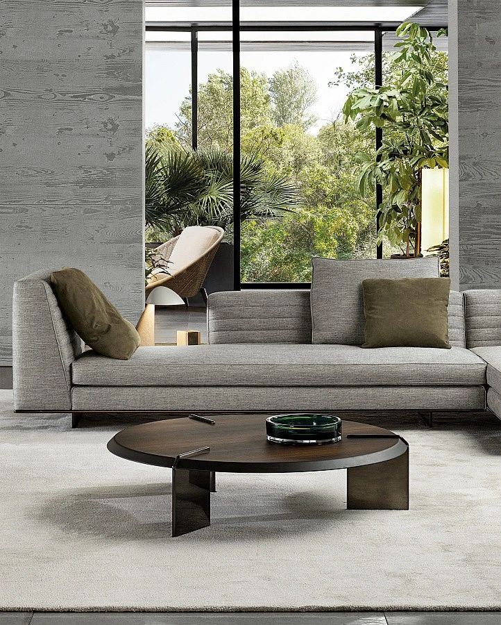 Столик журнальный Keel, дизайн Minotti