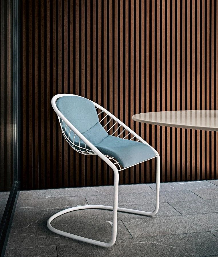 Стул Cortina Outdoor, дизайн Minotti