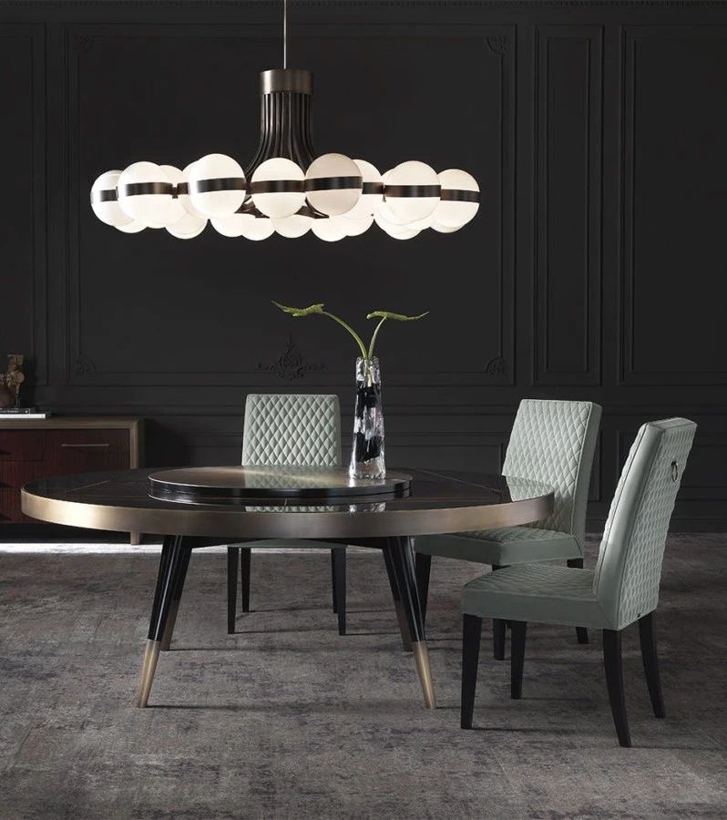 Стул Daimler, дизайн Gianfranco Ferre Home