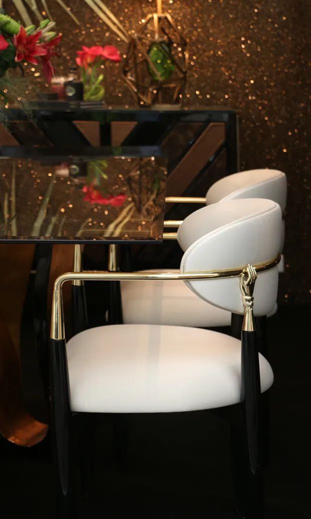 Стул Nahema от KOKET, дизайн Boca do Lobo