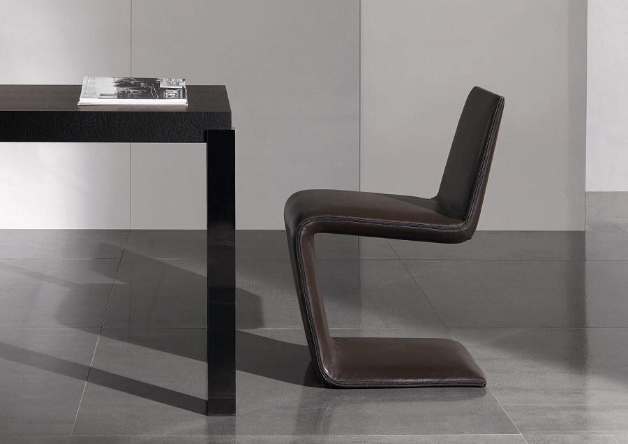 Стул Phillips, дизайн Minotti