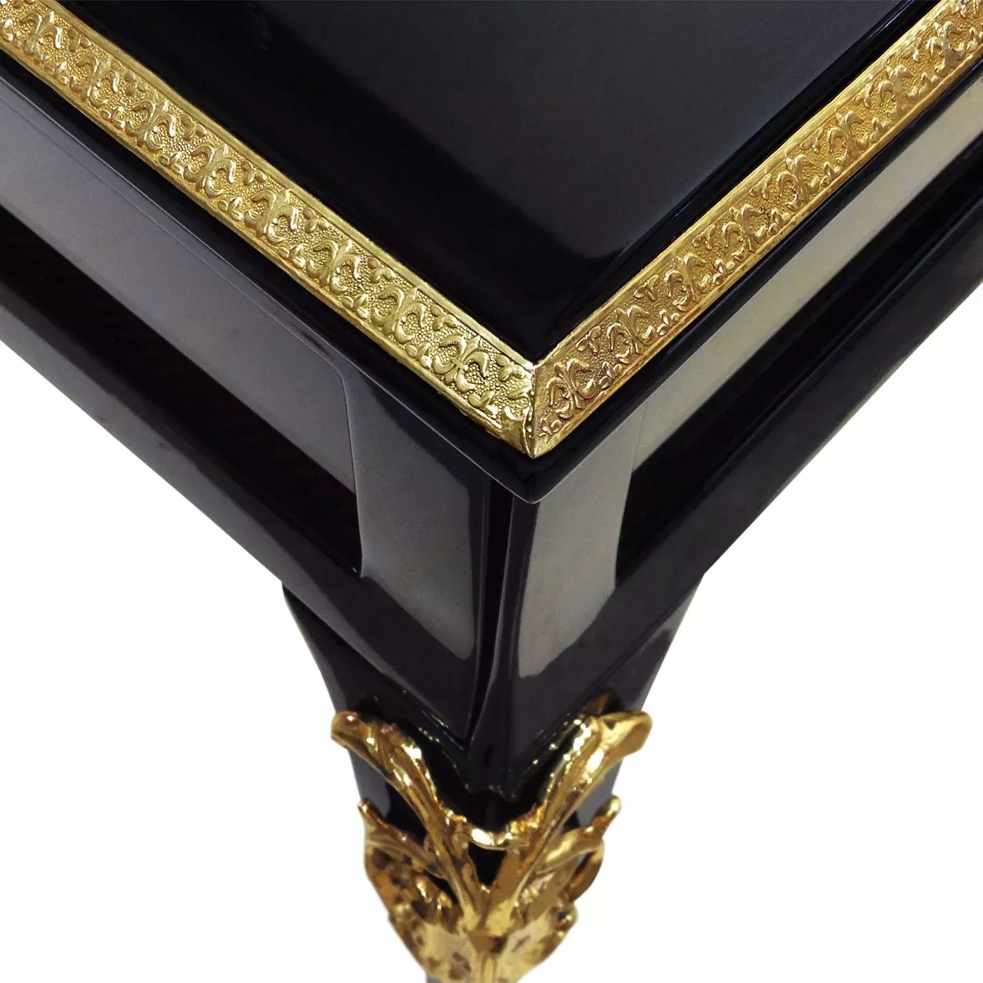 Тумба Cabriole от KOKET, дизайн Boca do Lobo