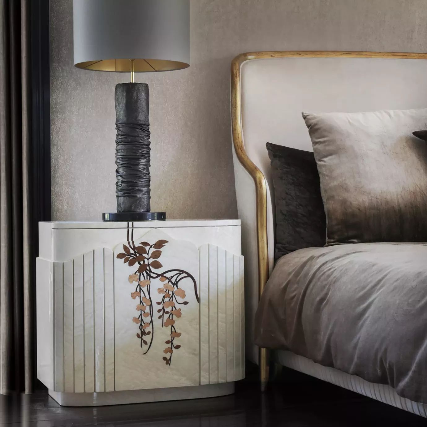 Тумба Fleur от KOKET, дизайн Boca do Lobo