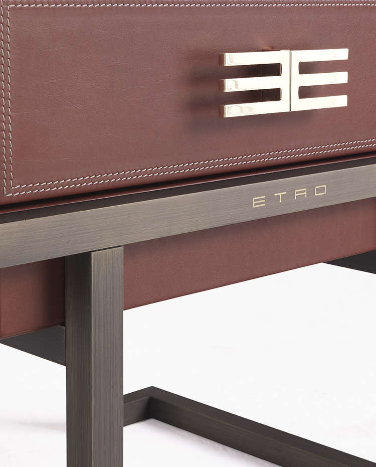 Тумба Kolkata Night Table, дизайн Etro Home
