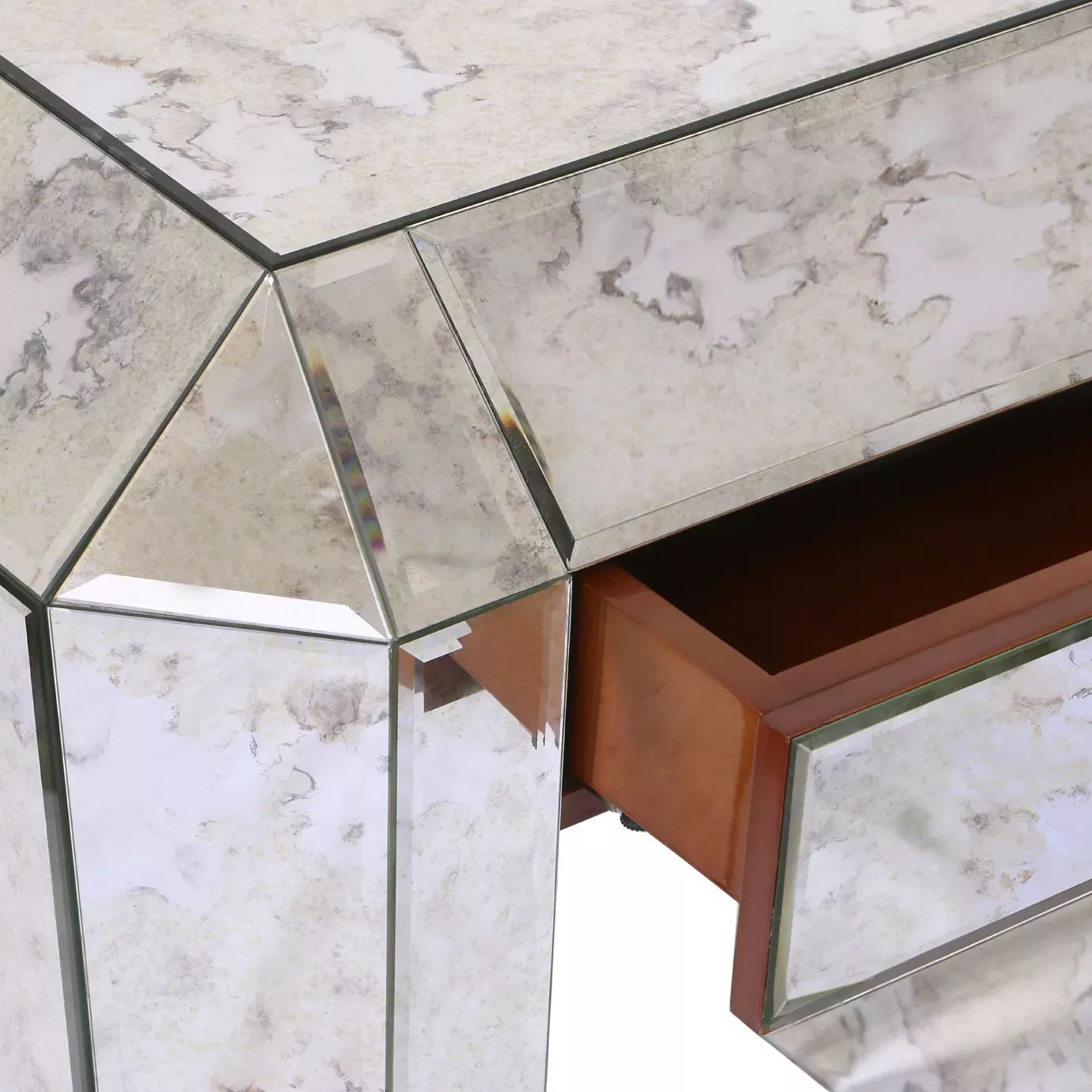 Тумба Tamara от KOKET, дизайн Boca do Lobo